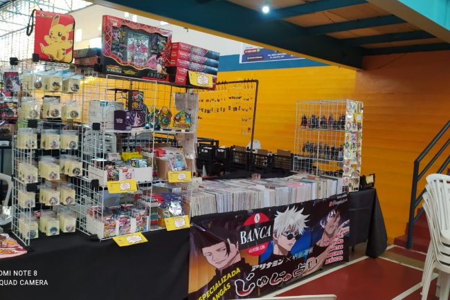 Do Calçadão ao Universo Otaku: Conheça a História da Banca Oliveira com Norma, a Guardiã dos Mangás em Santo André