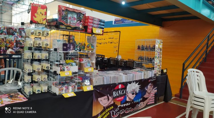 Do Calçadão ao Universo Otaku: Conheça a História da Banca Oliveira com Norma, a Guardiã dos Mangás em Santo André
